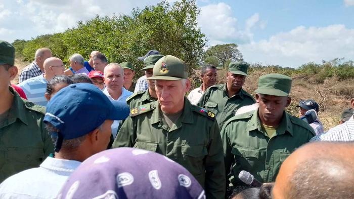 Regresa presidente cubano a provincias orientales impactadas por el huracán Melissa