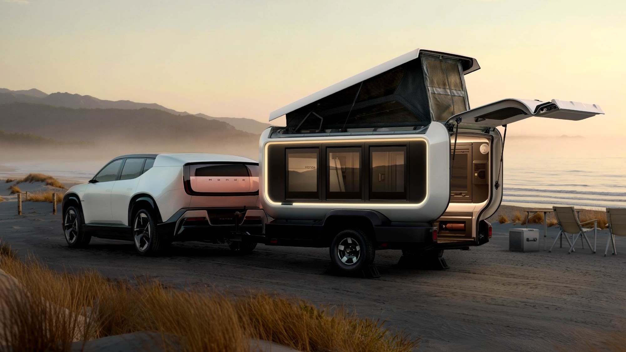 Honda apuesta por el camping eléctrico con el Base Station Prototype, un remolque diseñado para convivir con los EV