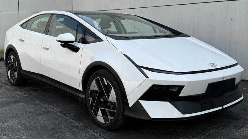 Hyundai presenta el coche eléctrico (e híbrido) que Honda no ha podido fabricar, aunque no te lo vas a poder comprar