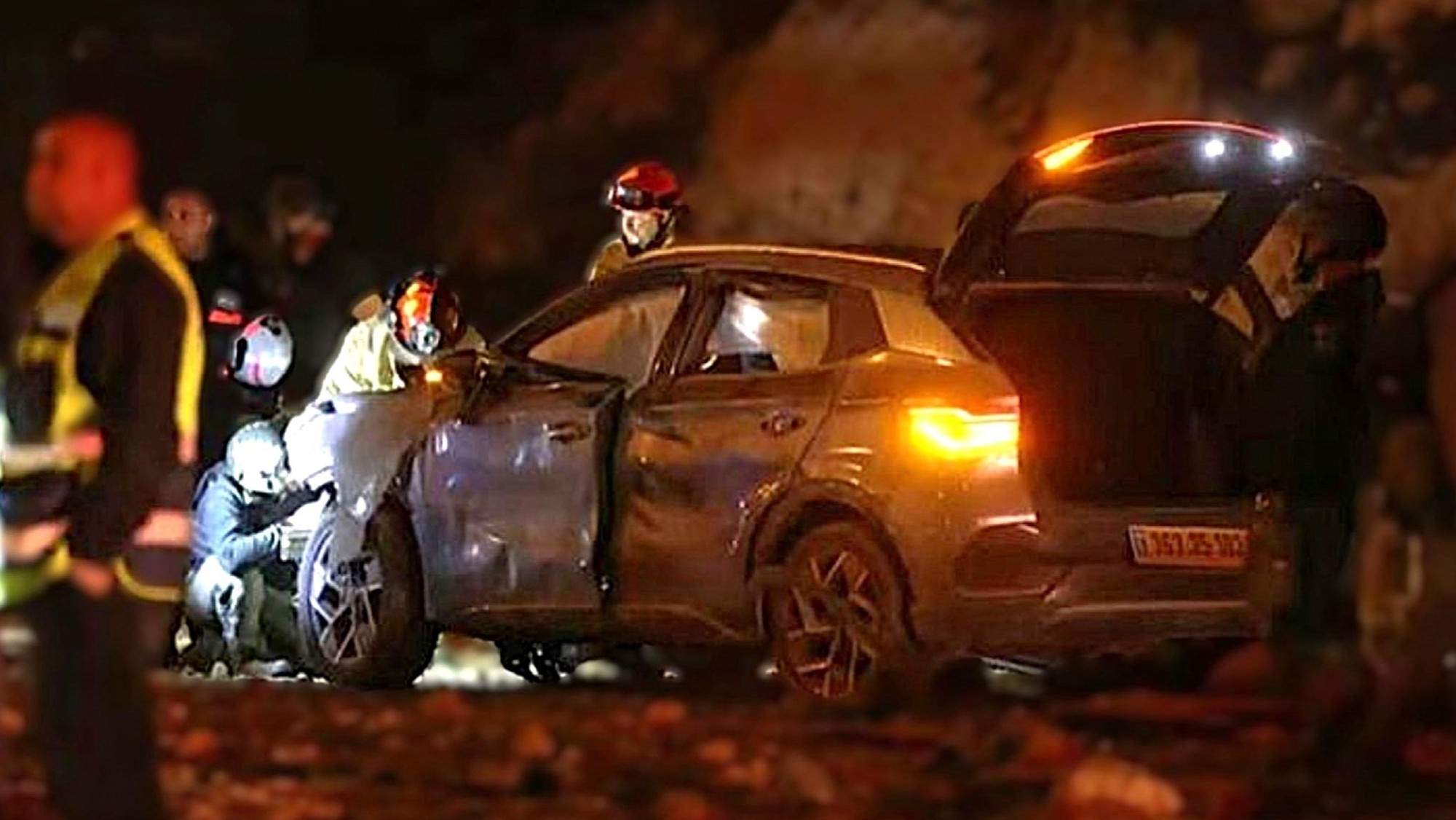 Un BYD Atto 3 recibe un misil de Irán: así salvó este SUV a sus cinco ocupantes