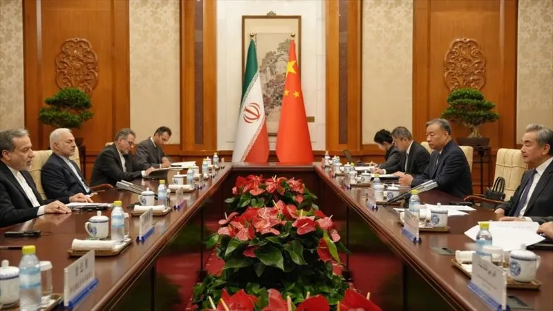 China forma parte de estrategia de equilibrio político de Irán ante EEUU