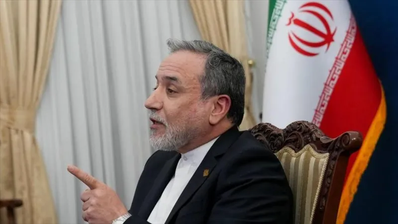 Teherán arremte contra Kuwait por ataque a barco y detención de iraníes