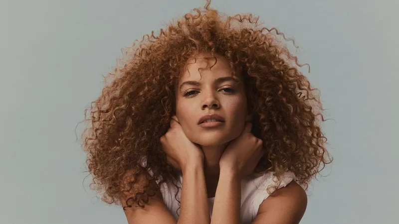 Leslie Grace, ‘La Princesa de la Bachata’, nos habla de su gran regreso a la música y proclama: ‘Soy dominicana de pura cepa’