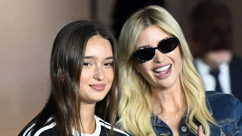 Ivanka Trump y su hija Arabella lucen como hermanas en su nueva foto con looks a juego