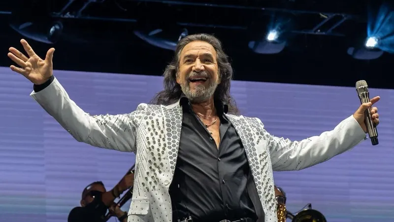 Marco Antonio Solís y MAR Solís cautivan juntos en una noche inolvidable en Morelia