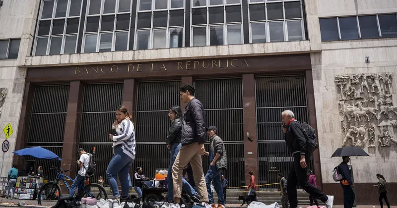 Se encarece el crédito en Colombia: banco central elevó tasas de interés al 12,25%