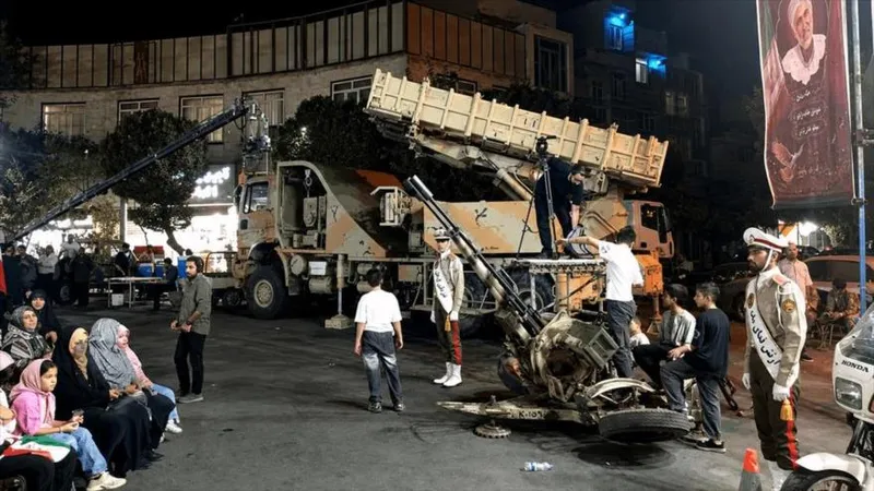 Sistemas antiaéreos se exhiben en 182.ª concentración popular en Teherán