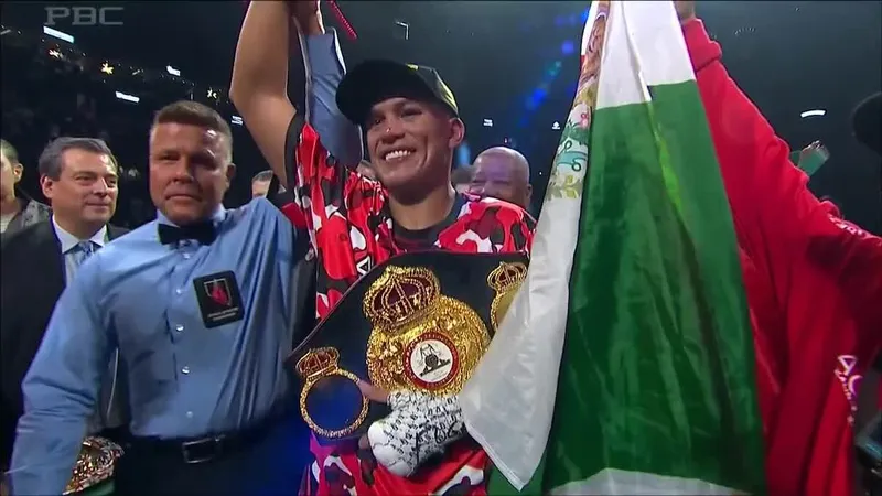 David Benavidez tiene previsto pelear con Michal Cieslak el 12 de diciembre