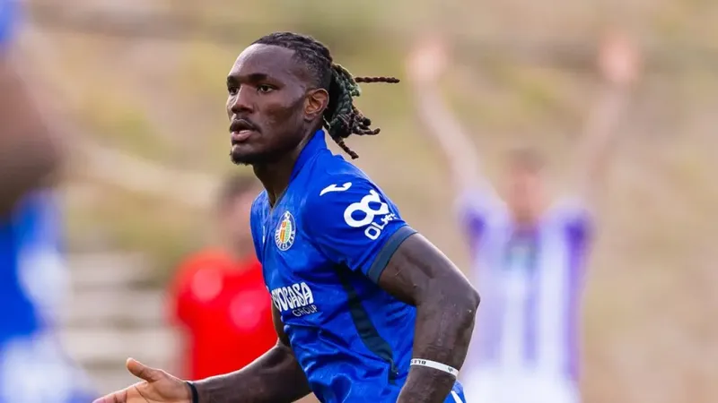 Bordalás perderá a Uche toda la temporada por un cruce de cables en un amistoso