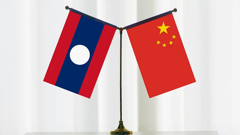Máximo líder de Laos, Thongloun, visitará China del 2 al 6 de junio