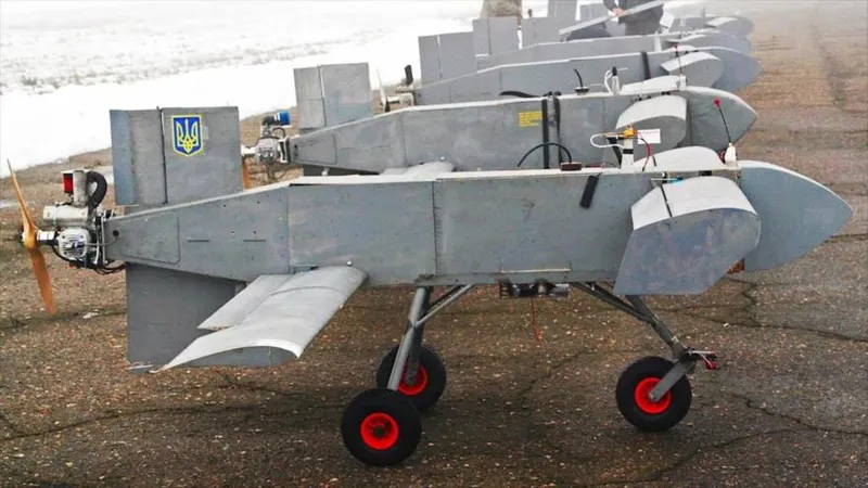 Misil ruso destruye fábrica de drones de propiedad estadounidense en Ucrania