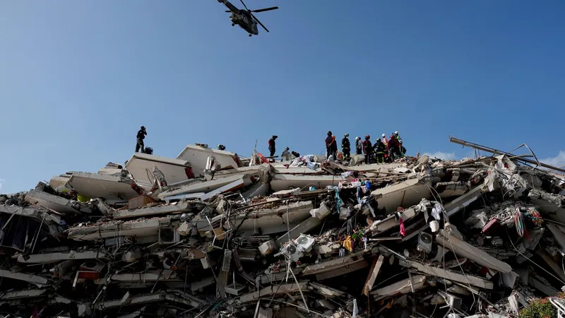 Venezuela abre el Poliedro de Caracas para voluntarios que quieran ayudar tras terremotos
