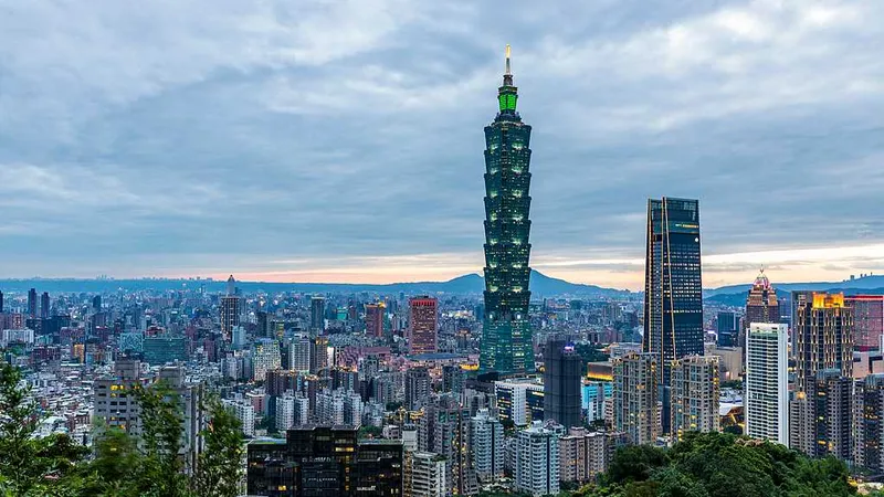 Líderes de partidos taiwaneses critican a Lai Ching-te por distorsionar hechos históricos