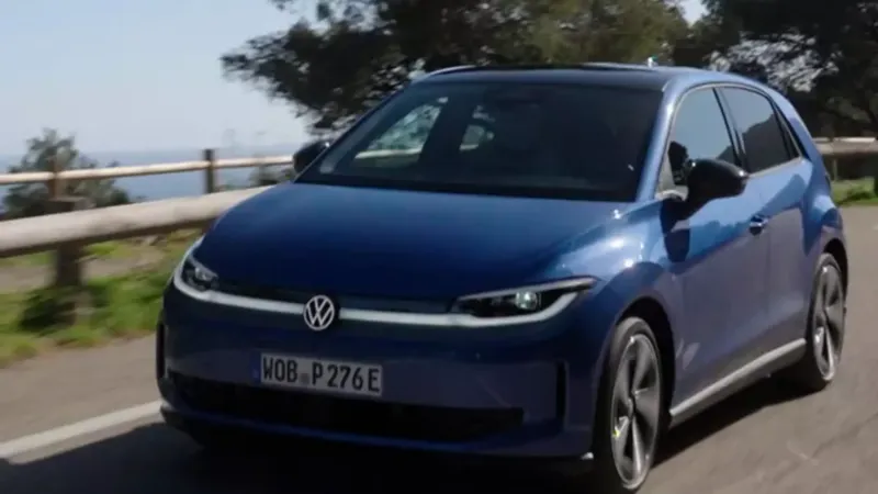 El Volkswagen Polo GTI tiene un dilema: lo que sugiere su "apellido" y que es un coche eléctrico
