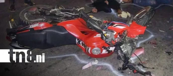 Accidente en Xiloá deja un motociclista fallecido y una pareja gravemente lesionada