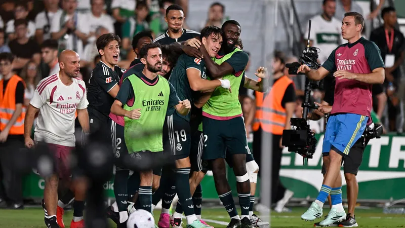Real Madrid venció de último minuto a Elche en La Liga
