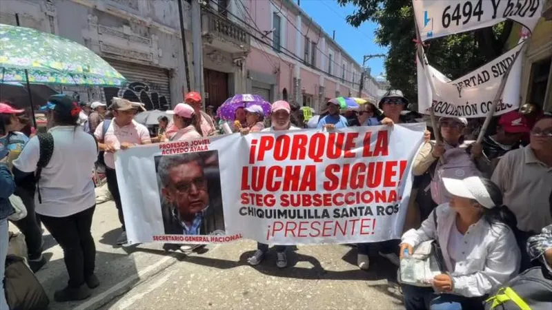 Magisterio de Guatemala protesta por mejoras educativas y energéticas