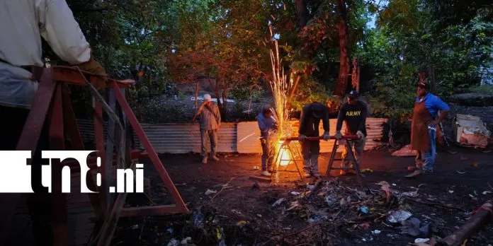 Alcaldía de Managua responde de inmediato y repara puente peatonal en barrio El Rodeo