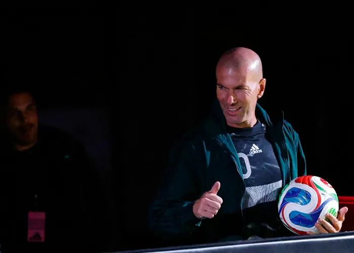 Francia anunciaría a Zidane como su nuevo técnico la próxima semana