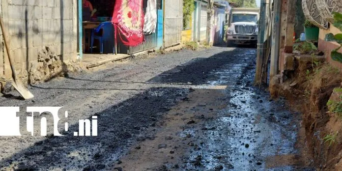 ¡Adiós a los hoyos! Siete nuevas cuadras transforman el barrio 8 de Marzo en...