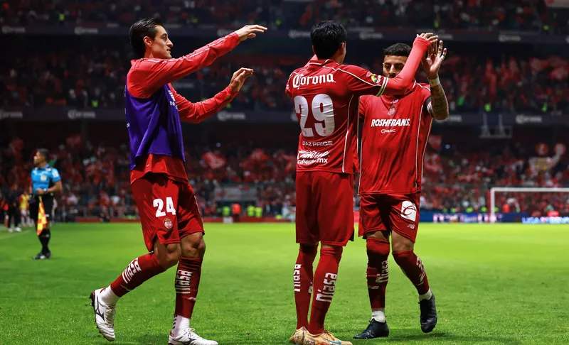 Toluca levantó la cabeza en el momento preciso