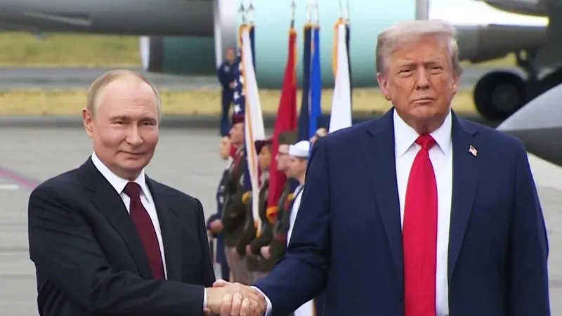 Putin y Trump hablan por teléfono