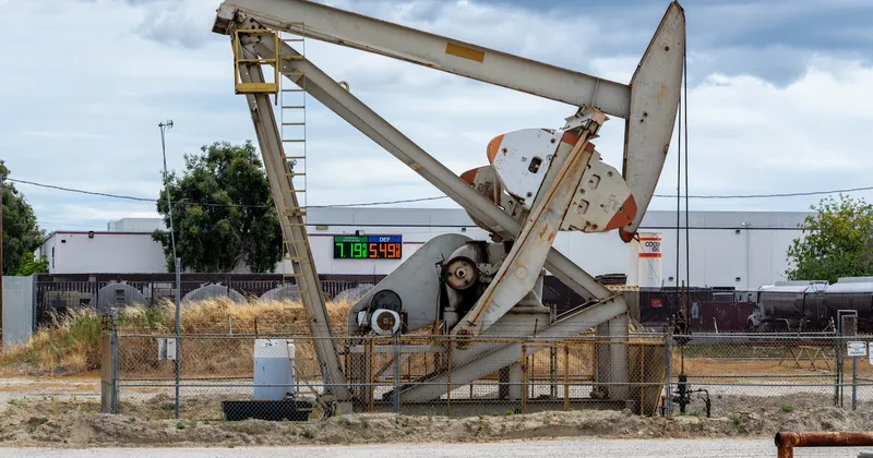 Las aseguradoras se perjudican a sí mismas al ponerse del lado de las grandes petroleras