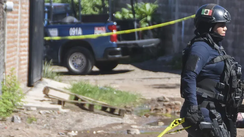 Detienen al autor material del asesinato de alcalde del sur de México