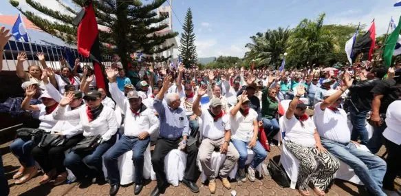 MUY MUY, MATIGUÁS Y RÍO BLANCO RESPALDAN REFORMA CONSTITUCIONAL