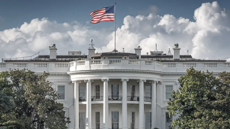 La Casa Blanca asegura que Canadá no podrá sobrevivir sin Estados Unidos