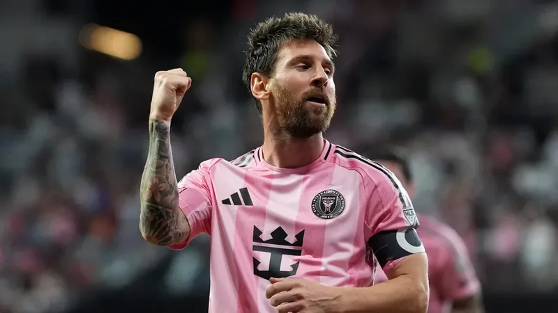 Messi destroza a Montreal y se convierte en líder de goleo individual tras póquer de anotaciones