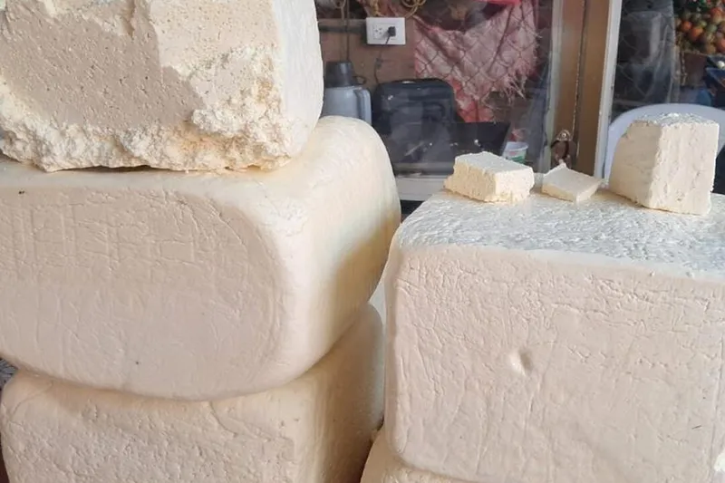Libra de queso seco alcanza los C$80 en nueva alza de precio