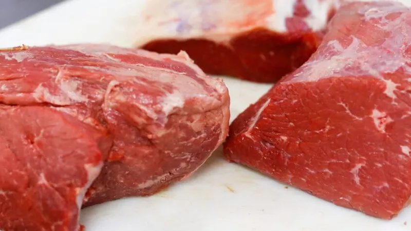 La UE oficializa el veto a la carne brasileña