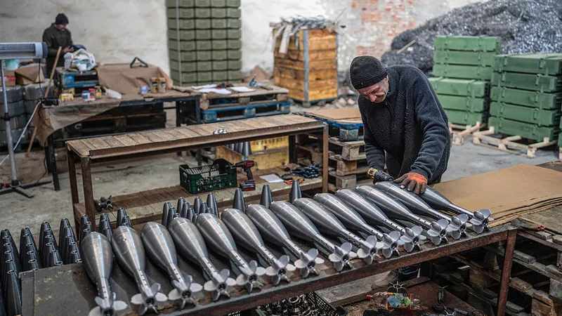 "Canibalismo interno": el gran obstáculo detrás de la crisis de producción militar en Ucrania