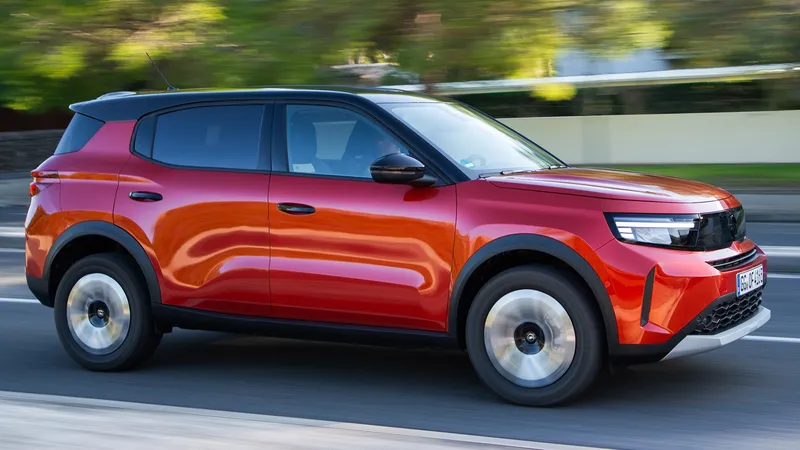Dos baterías y hasta 409 km de autonomía: el Opel Frontera busca ser un SUV eléctrico lógico