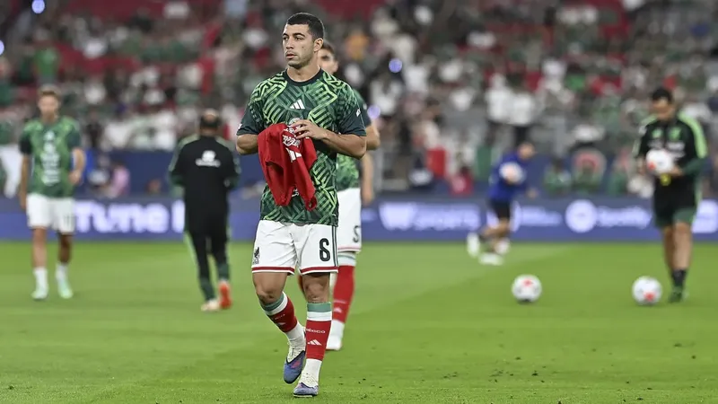 El “Vasco” Aguirre dribla mejor que Romario el tema de los mexicanos para el Valencia
