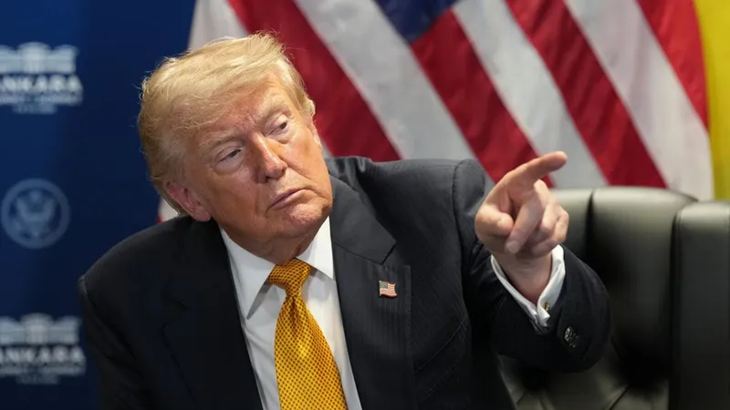 Estados Unidos quiere que Zelenski llegue a un acuerdo, afirma Trump