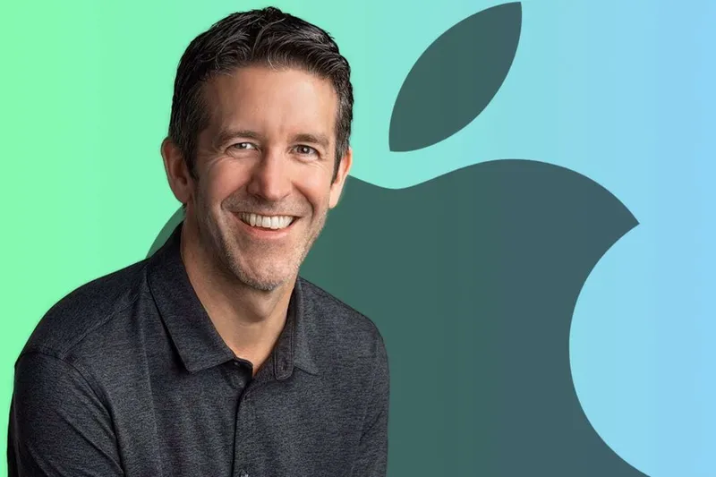 John Ternus es ya el CEO de Apple: así fueron sus 25 años anteriores en la compañía