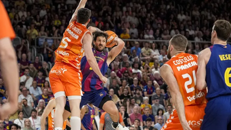 80-88: El Barça claudica ante el ciclón taronja