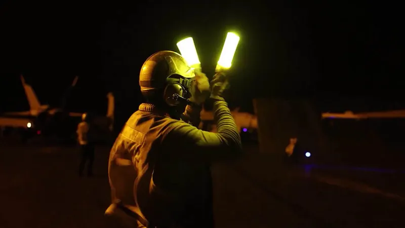 EE.UU. muestra su una nueva ola de ataques contra Irán (VIDEO NOCTURNO)
