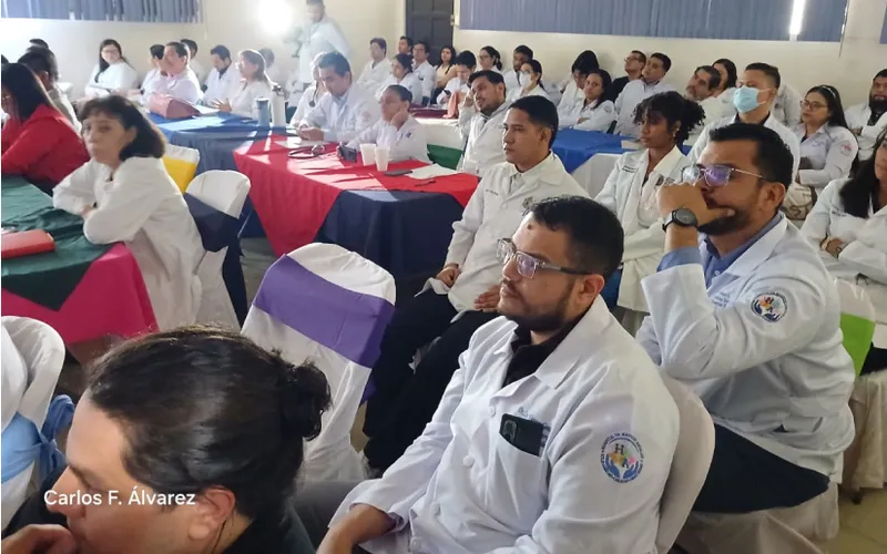 Nicaragua fortalece capacidades de personal médico para atender enfermedades pleurales