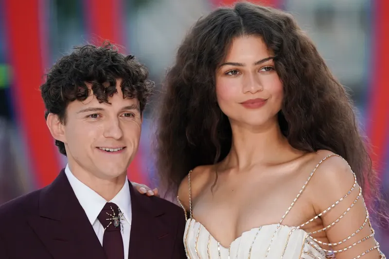 ¿Cómo nació la historia de amor entre Tom Holland y Zendaya en el set de Spider-Man?