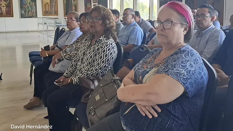 Instituto de las Culturas conmemora el 138 aniversario de la publicación de Azul con muestra bibliográfica