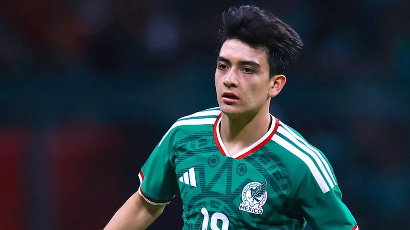 Gilberto Mora el nuevo 10 de la Selección Mexicana