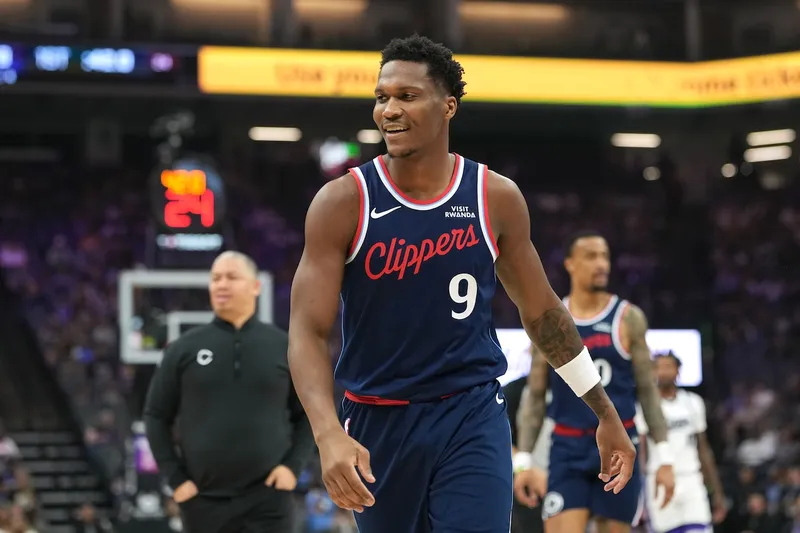 Chicago, New Orleans y Milwaukee siguen pendientes de Mathurin