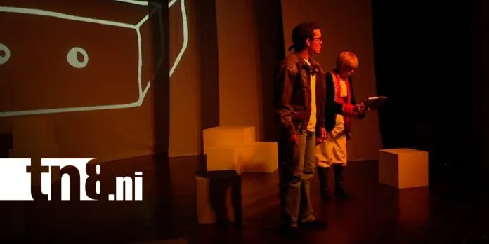El principito cautiva al público con un viaje de imaginación, ternura y reflexión