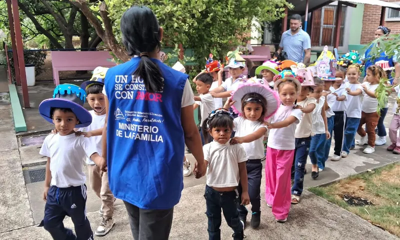 Niños del CDI Madre Paquita festejan su día con una mañana recreativa