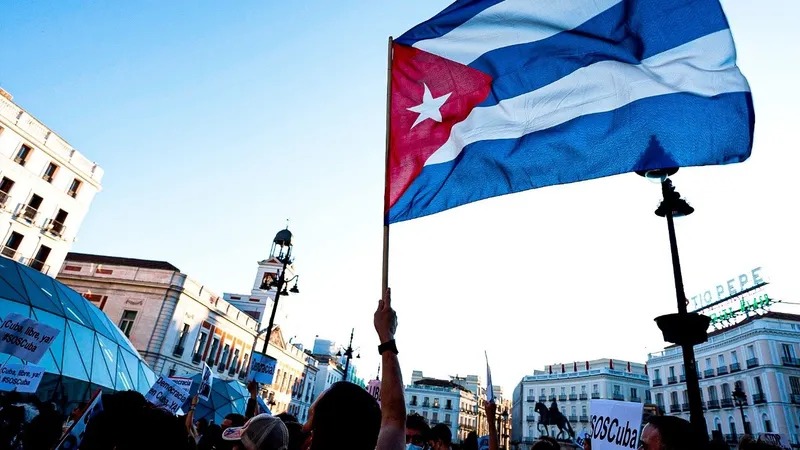 Cuba asegura que defenderá su soberanía ante cualquier agresión de Estados Unidos