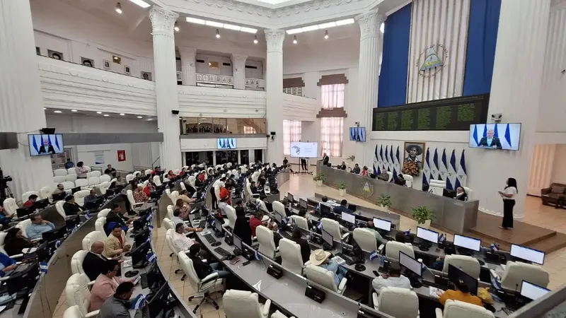 En la próxima semana inicia consulta a reformas Constitucionales y legales