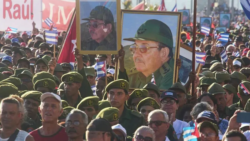 Marcha para respaldar a Raúl Castro demuestra que "es un símbolo para el pueblo cubano", afirma un experto